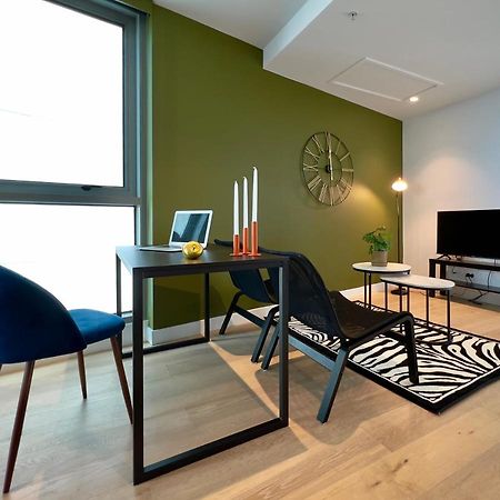 1 Brm, Sea View, Newly Renovated, Next To Crown Apartment Melbourne Luaran gambar