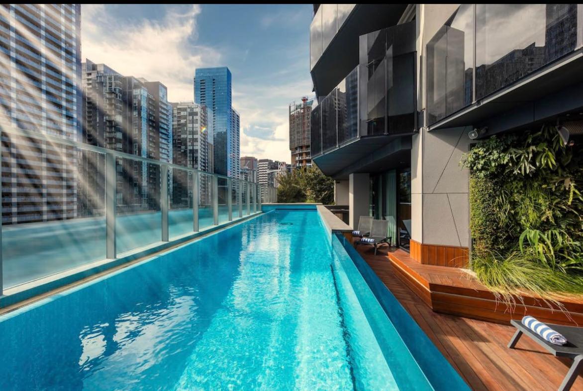 1 Brm, Sea View, Newly Renovated, Next To Crown Apartment Melbourne Luaran gambar