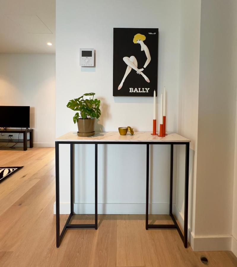 1 Brm, Sea View, Newly Renovated, Next To Crown Apartment Melbourne Luaran gambar