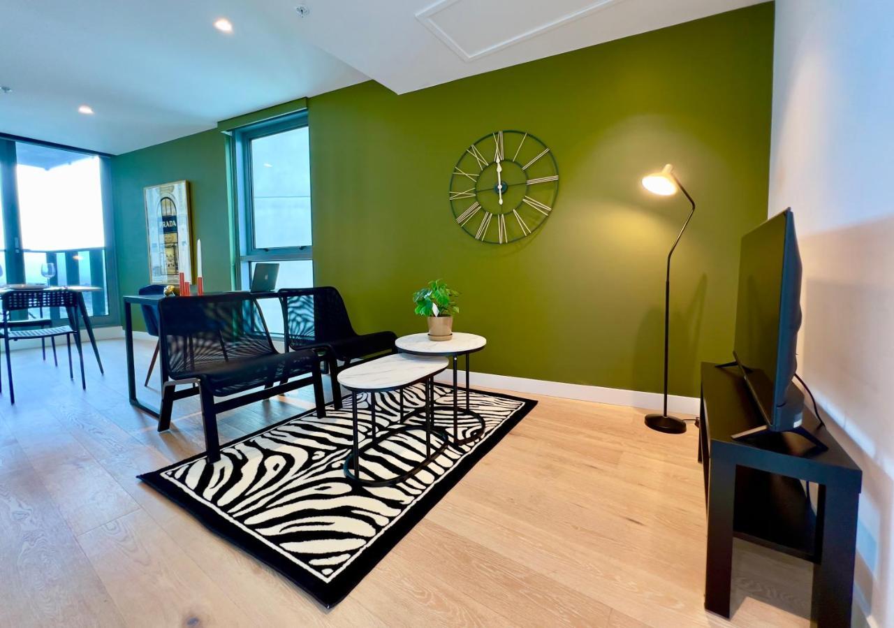 1 Brm, Sea View, Newly Renovated, Next To Crown Apartment Melbourne Luaran gambar